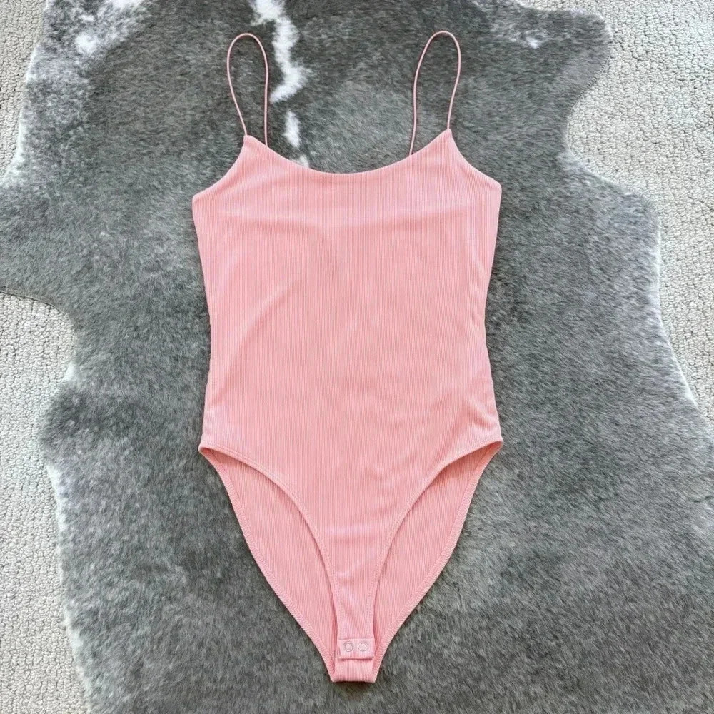 NWT F21 Ribbed Bodysuit - Picture 5 of 11